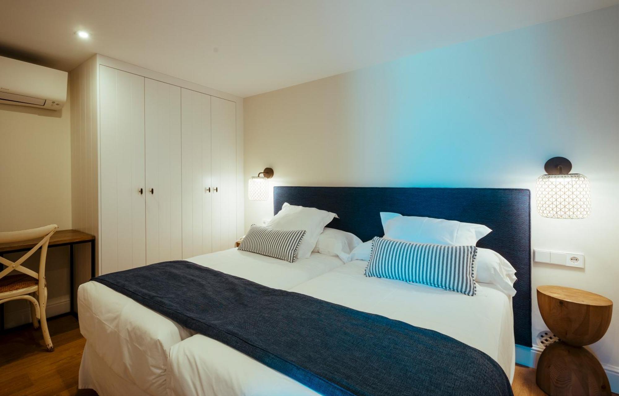 Aiguablava Luxury Apartments เบกูร์ ภายนอก รูปภาพ