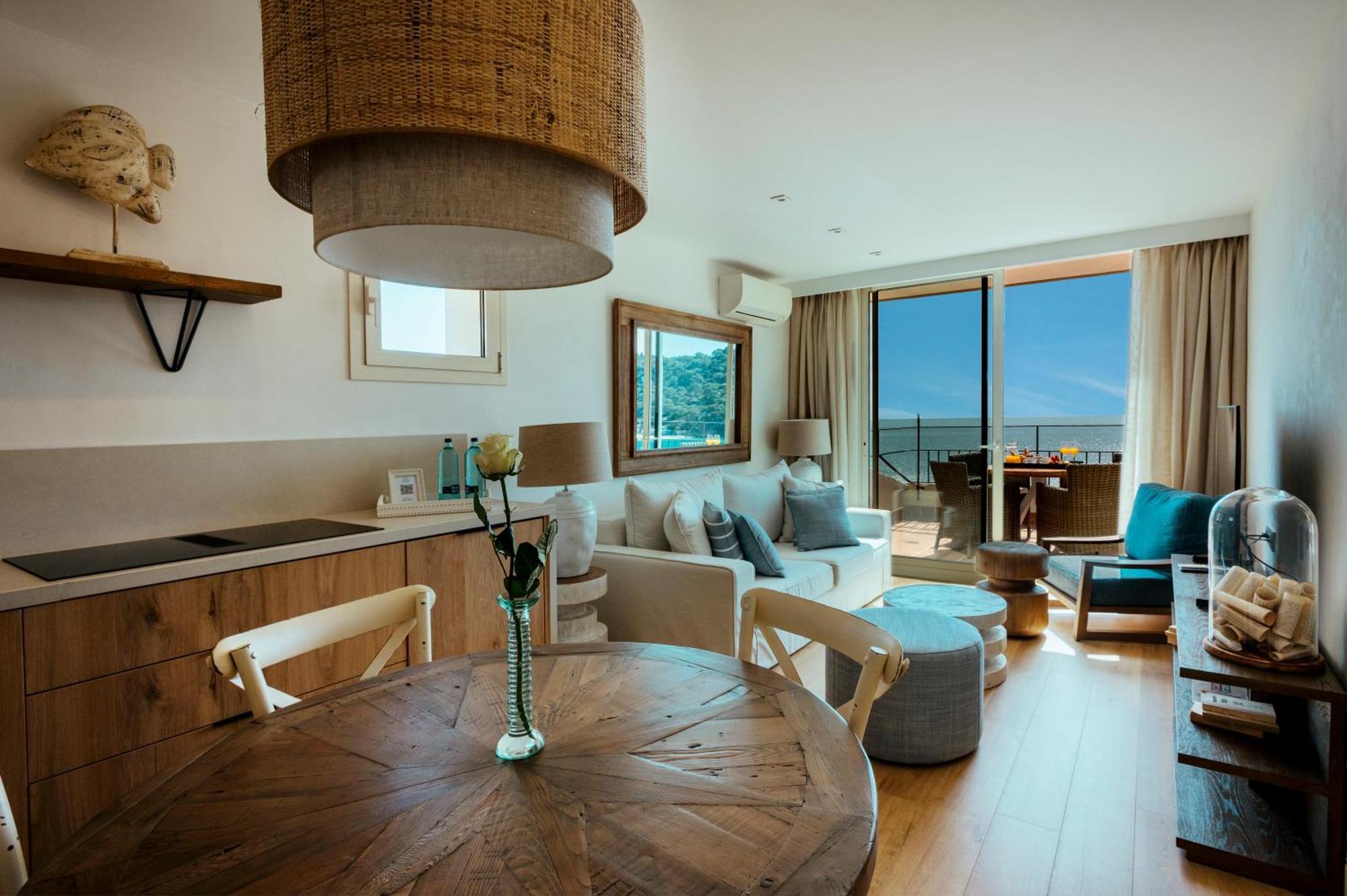 Aiguablava Luxury Apartments เบกูร์ ภายนอก รูปภาพ