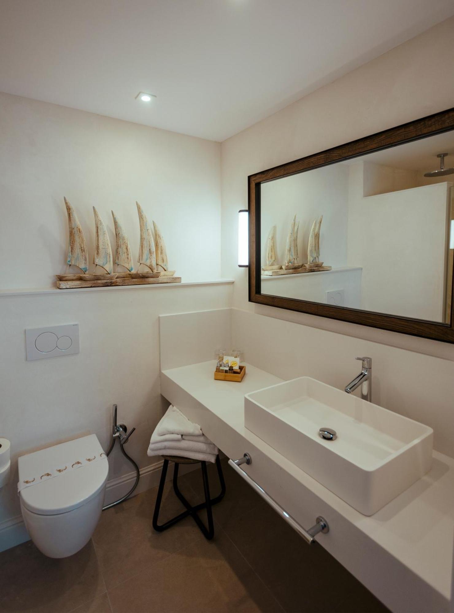 Aiguablava Luxury Apartments เบกูร์ ภายนอก รูปภาพ